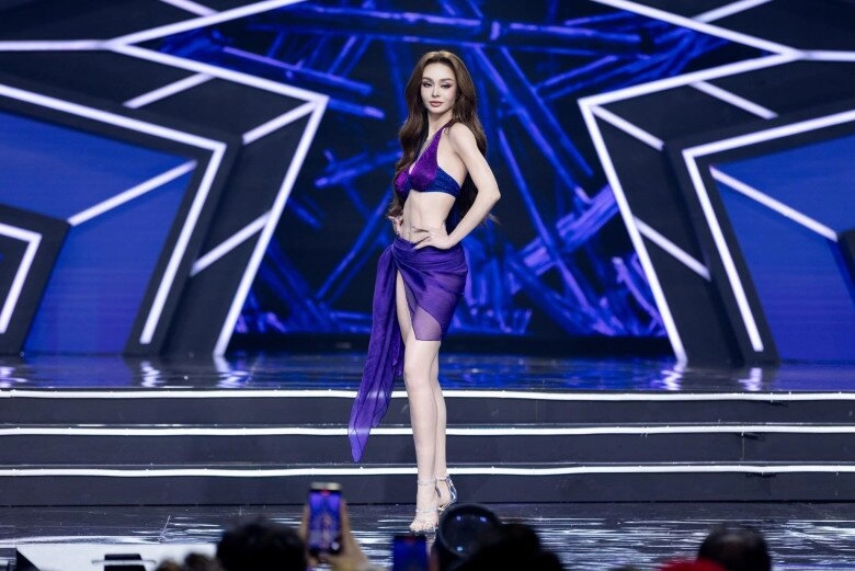 Bán kết miss universe vietnam 2024 dàn chân dài mặc áo tắm tinh tế vẫn có lỗi phản cảm ở phần thi dạ hội