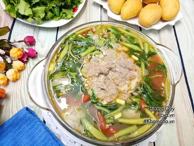 Cách nấu canh cua khoai sọ rau rút thơm ngọt cả nhà thích mê