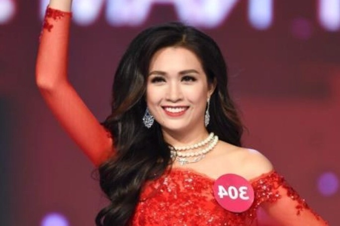 Cô gái việt nam đầu tiên đi thi hoa hậu hoà bình quốc tế trắng tay ra về rời showbiz sống bình dị mộc mạc