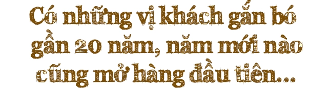 Đầu năm thưởng thức bún ốc nguội lấy may cảm nhận một hà nội rất xưa