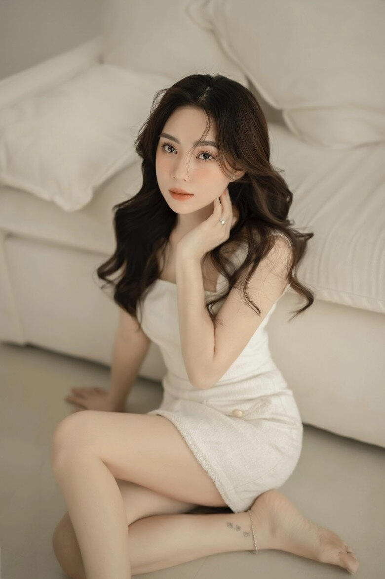 Hotgirl cần thơ dành 12 năm tích góp tiền xây nhà tầng 80m đẹp như lâu đài nhìn căn bếp ai cũng xuýt xoa