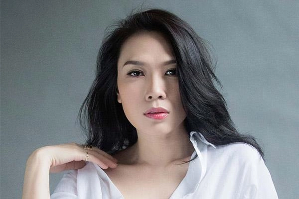 Lý do khiến phần đông mỹ nhân showbiz ngại chụp ảnh cùng hoạ mi tóc nâu mỹ tâm