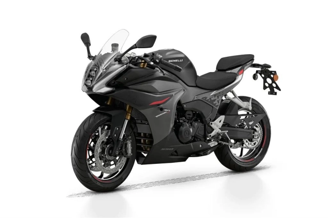 Benelli tornado 552r ra mắt cạnh tranh với honda cbr500r