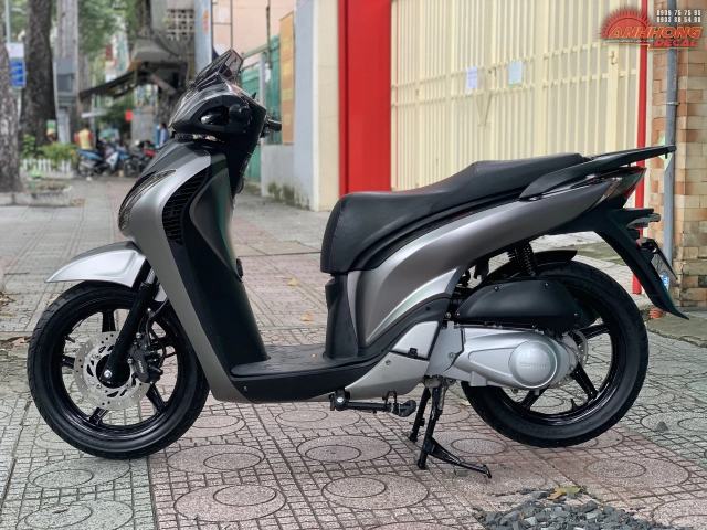 Có nên mua honda sh giá hơn 1 tỉ đồng