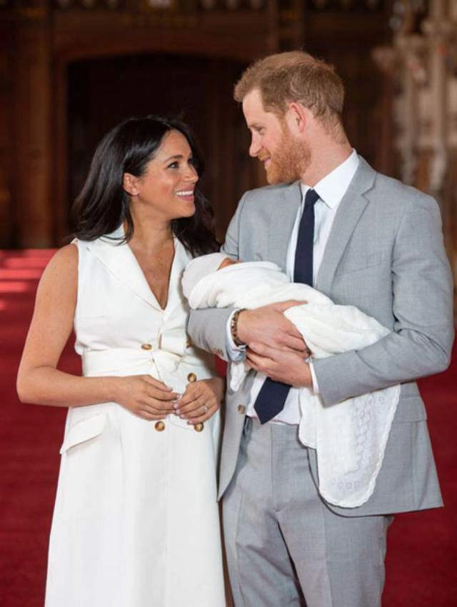 Điều lo sợ của meghan đã tới vòng 2 lồ lộ sau sinh nhưng lại được khen hết lời vì