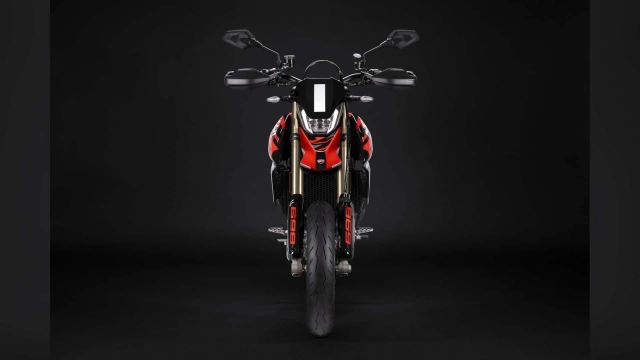 Ducati hypermotard 698 mono liệu có phải là mẫu xe đẹp nhất năm 2023