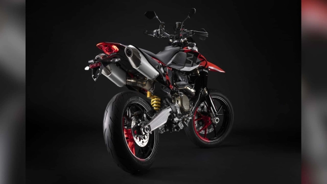 Ducati hypermotard 698 mono liệu có phải là mẫu xe đẹp nhất năm 2023