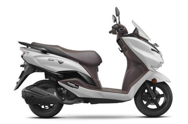 Suzuki burgman street 2024 được cải tiến hệ thống phanh mới an toàn hơn