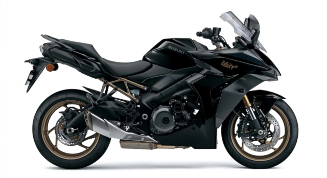 Suzuki ra mắt gsx-s1000gt 2024 với màu mới bắt mắt