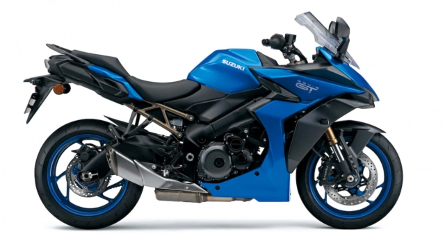 Suzuki ra mắt gsx-s1000gt 2024 với màu mới bắt mắt