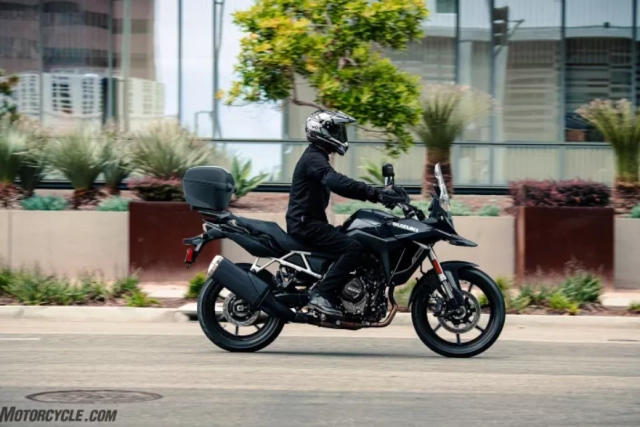 Suzuki v-strom 800 2024 chính thức lộ diện sau bao ngày ấp ủ