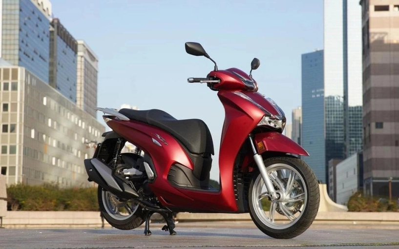 Xe ga cỡ lớn nên chọn honda sh 350i hay piaggio beverly 