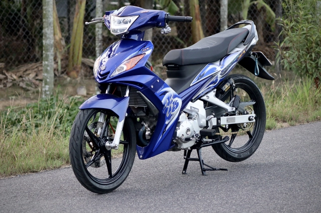 Ex 135 độ bộ lốc nồi độc chiêu ẩn chứa công nghệ của yamaha r15