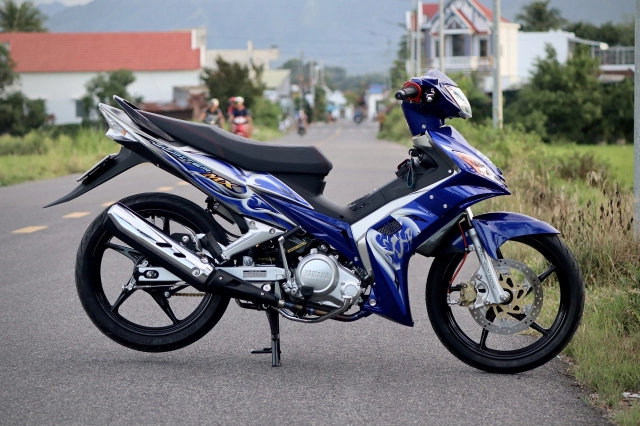 Ex 135 độ bộ lốc nồi độc chiêu ẩn chứa công nghệ của yamaha r15