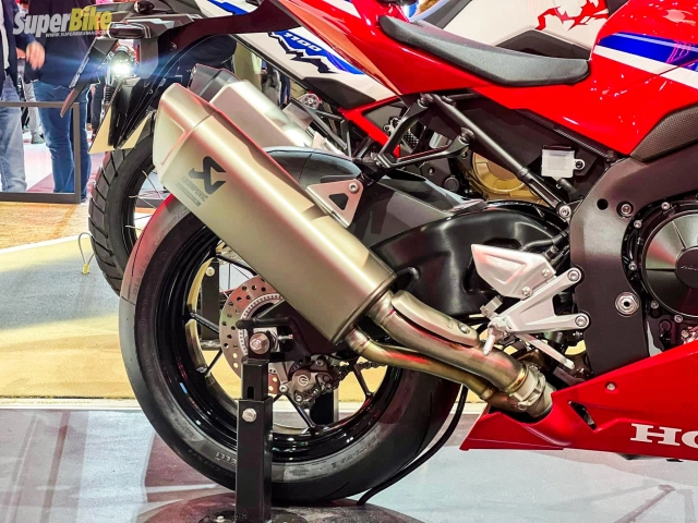 Honda cbr1000rr-r sp 2024 trình làng với hàng loạt nâng cấp đáng giá