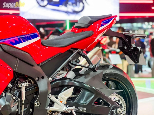 Honda cbr1000rr-r sp 2024 trình làng với hàng loạt nâng cấp đáng giá