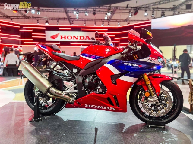 Honda cbr1000rr-r sp 2024 trình làng với hàng loạt nâng cấp đáng giá