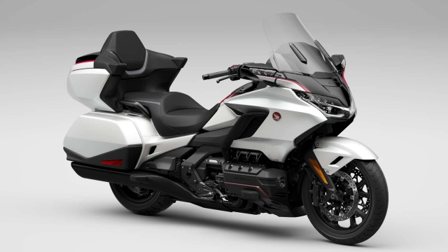 Honda gold wing 2024 ra mắt màu xanh mờ mới