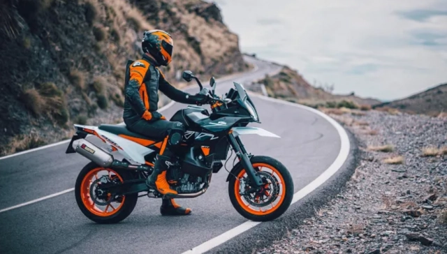 Ktm 890 smt sẽ ra mắt thị trường bắc mỹ vào năm 2024