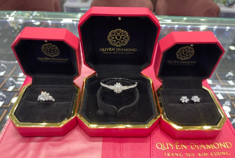 Thương hiệu quyên diamond uy tín cung ứng và chế tác trang sức kim cương cao cấp