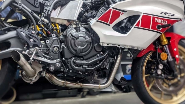 Yamaha r7 quá yếu và cần được trang bị turbo