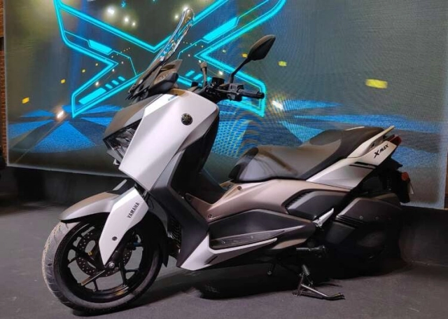 Yamaha xmax 250 2023 hiện đã có mặt tại đông nam á với giá từ 120 triệu đồng