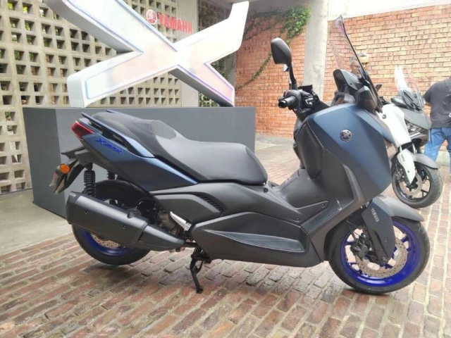 Yamaha xmax 250 2023 hiện đã có mặt tại đông nam á với giá từ 120 triệu đồng