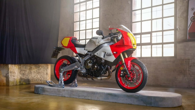 Yamaha xsr900 gp 2024 ngay lập tức thắp lửa trong lòng người hâm mộ xe đua motogp