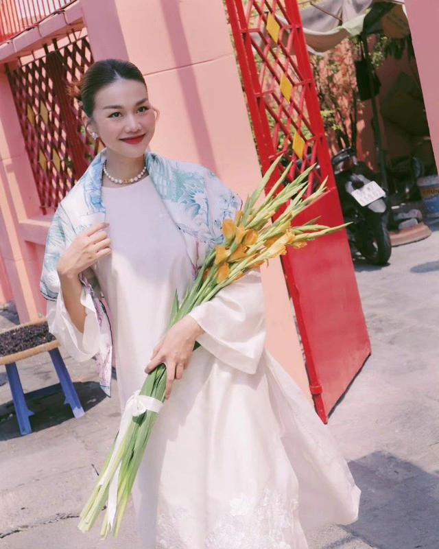 3 phụ kiện xinh xắn giúp chị em diện trang phục nào dịp tết cũng thêm nổi bật lại còn thu hút vận may