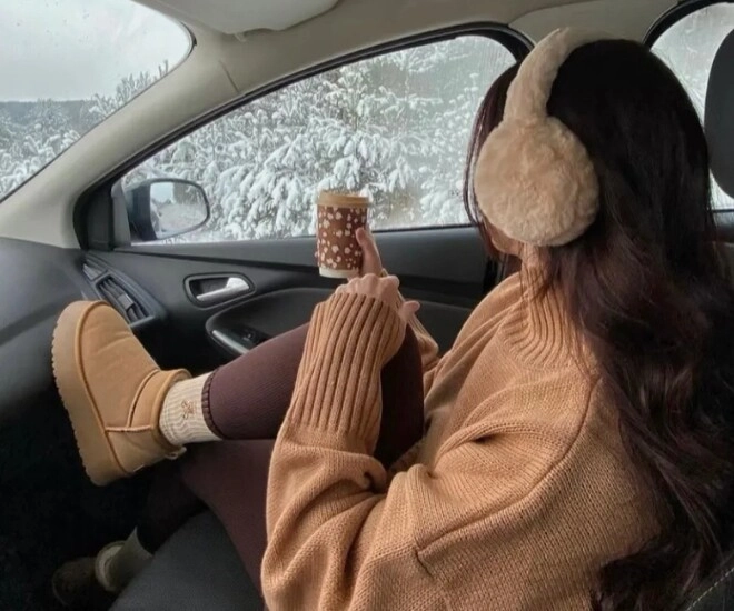4 cách phối đồ giúp những đôi boots mùa đông khổng lồ và cồng kềnh trở nên thời thượng