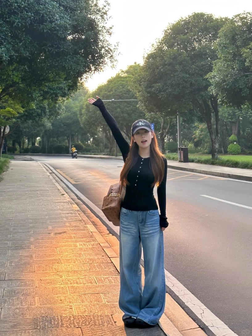 4 set đồ công sở chuẩn chỉnh giúp chị em văn phòng lười phối đồ có thể mặc xinh không phải nghĩ
