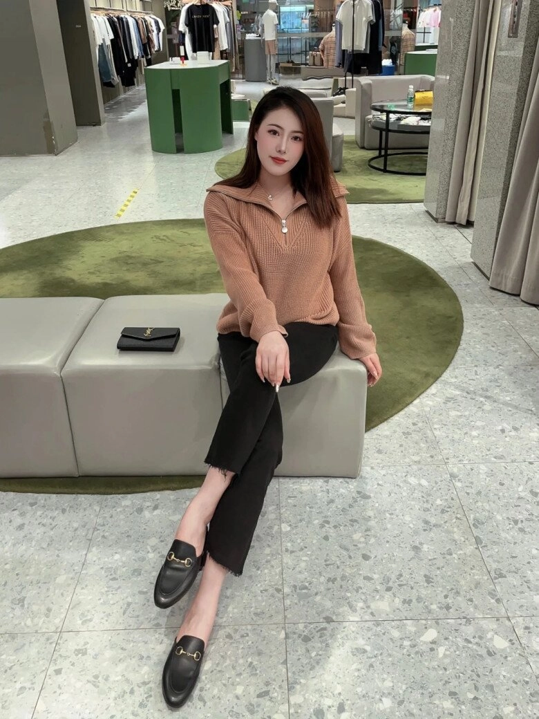5 đôi giày sẽ khiến chiếc quần skinny jeans lỗi thời của bạn lập tức trở nên sành điệu
