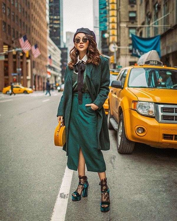 8 màu túi xách may mắn cho năm con rắn trông vừa sang vừa hút đậm tiền tài cả năm rủng rỉnh