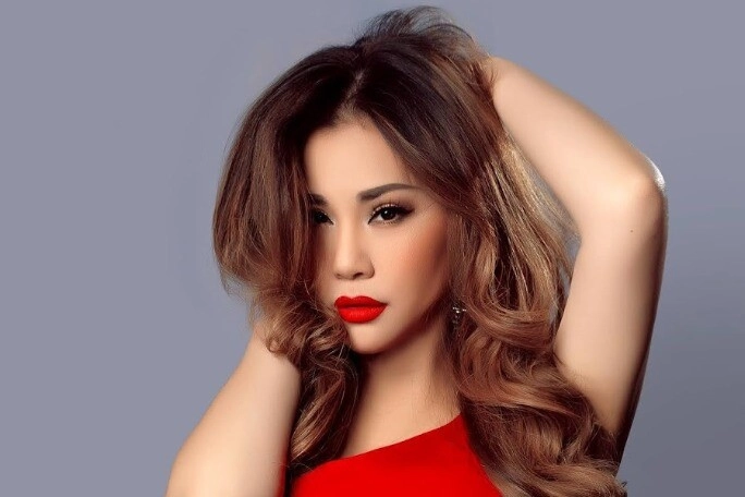 Ca sĩ việt lai tây thời trẻ đẹp như minh tinh hollywood từng thi hoa hậu chỉ vì số tiền chưa đến 5 triệu đồng