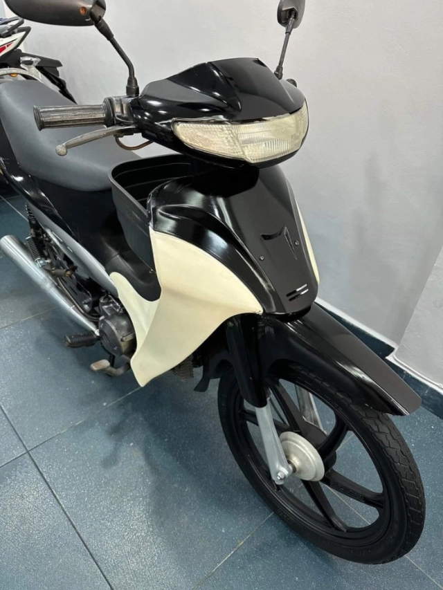 Cận cảnh suzuki fx110 - mẫu xe số lạ lẫm đối với công chúng việt nam
