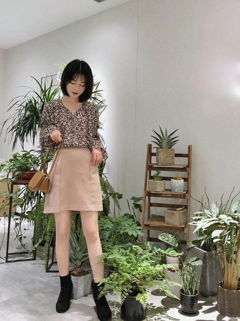Có dáng người mũm mĩm tôi chỉ cần nắm công thức mặc rộng trên - hẹp dưới và 1 màu 2 dài là đủ thon thả