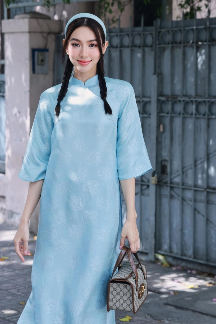Hoa hậu thùy tiên khoe eo 58cm với áo dài truyền thống đeo một món phụ kiện ai cũng khen tinh tế