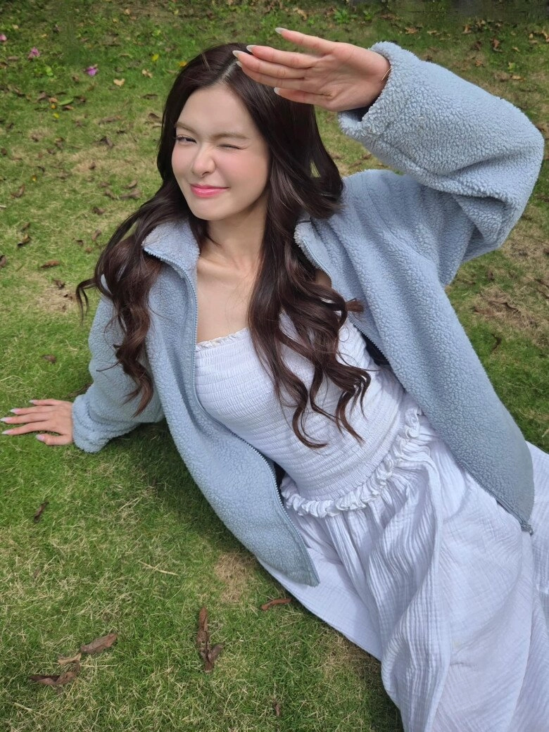 Hot girl đắk lắk liên tục chiếm sóng màn ảnh vtv đã có nhan sắc rực rỡ còn ăn mặc đẹp miễn chê