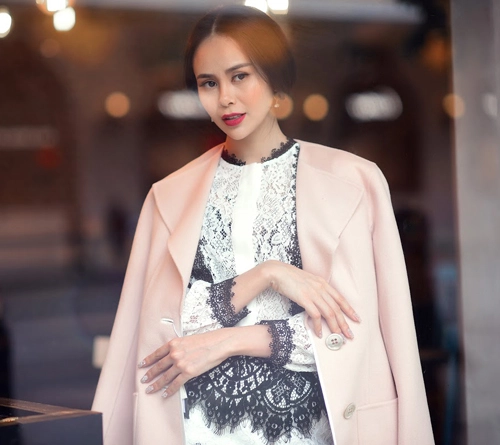 Minh chứng cho thấy sella trương mặc đẹp không thể chê ngay sau khi đăng quang