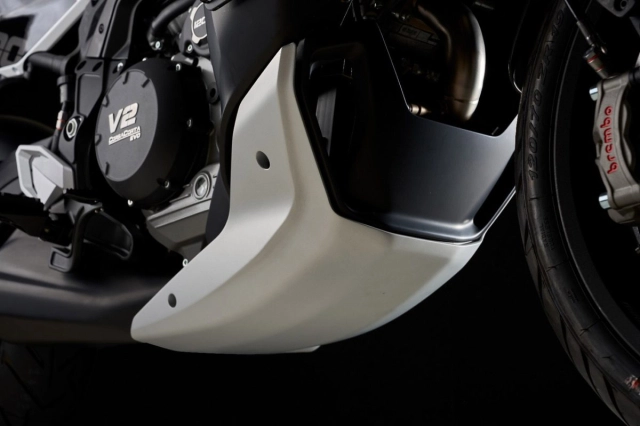 Moto morini trình làng x-cape 1200 với vẻ ngoài ma mị tại eicma 2023