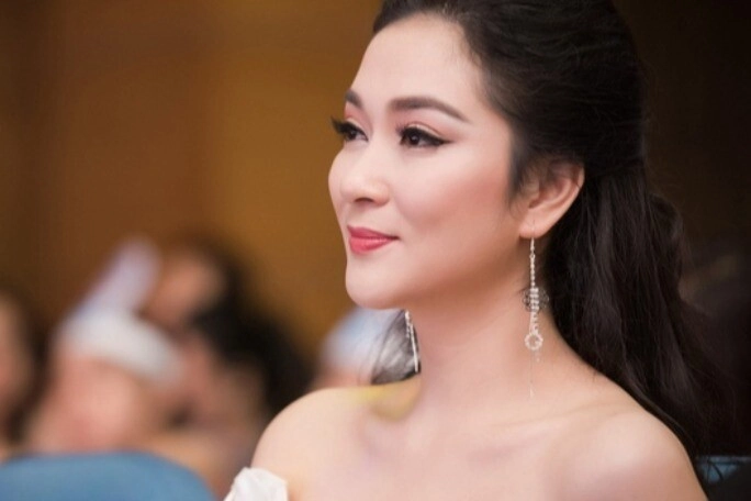 Mỹ nhân khét tiếng đất hải phòng được mệnh danh hoa hậu tự tạo vương miện cho mình là ai