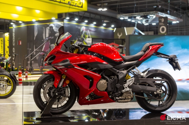 Qj motor chuẩn bị bước vào giải đua worldssp 2024 trước khi chào bán srk 800 rr