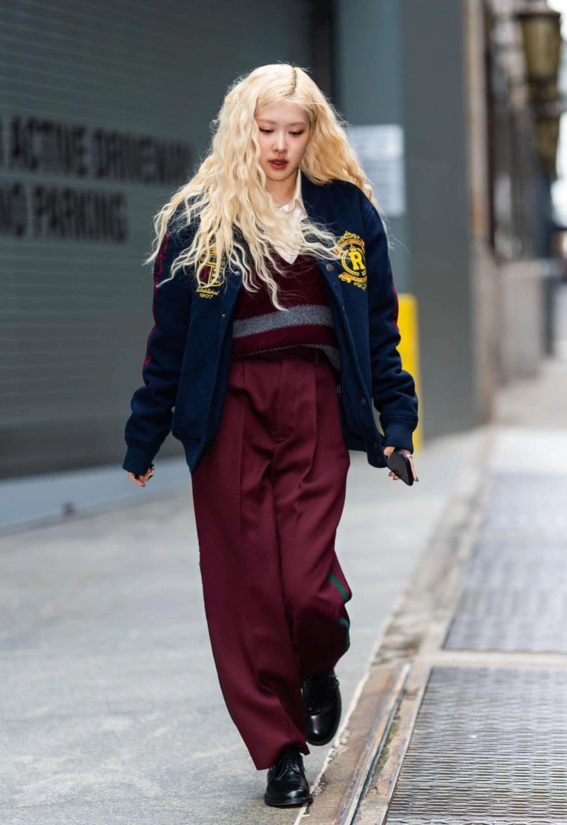 Rosé blackpink khuynh đảo new york từ style girl phố tới nữ sinh thanh lịch