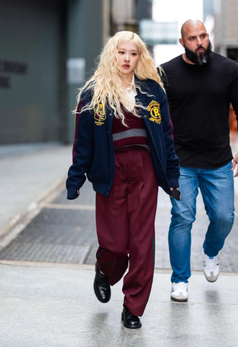 Rosé blackpink khuynh đảo new york từ style girl phố tới nữ sinh thanh lịch