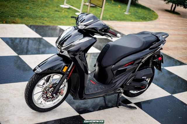 Sh độ dàn chân lộng lẫy xứng tầm với đẳng cấp của biển số ngũ quý
