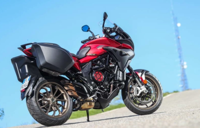 Tìm hiểu sự khác biệt giữa honda e-clutch và mv agusta scs