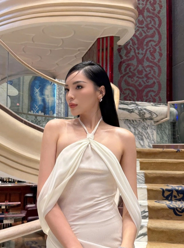 Trở về từ miss universe 2024 hoa hậu kỳ duyên có phong độ ăn mặc thất thường