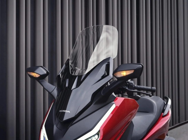 Vén màn honda nss250 2025 - mẫu xe tay ga cỡ lớn mới