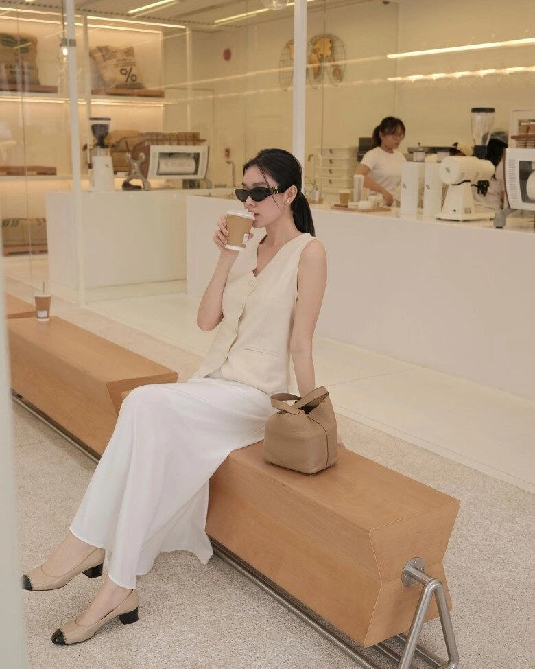 10 công thức phối váy dài đẹp bất bại của các nàng dâu hào môn nàng nấm lùn hay mũm mĩm đều có thể tham khảo