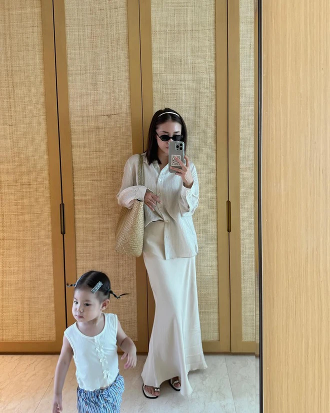 10 công thức phối váy dài đẹp bất bại của các nàng dâu hào môn nàng nấm lùn hay mũm mĩm đều có thể tham khảo